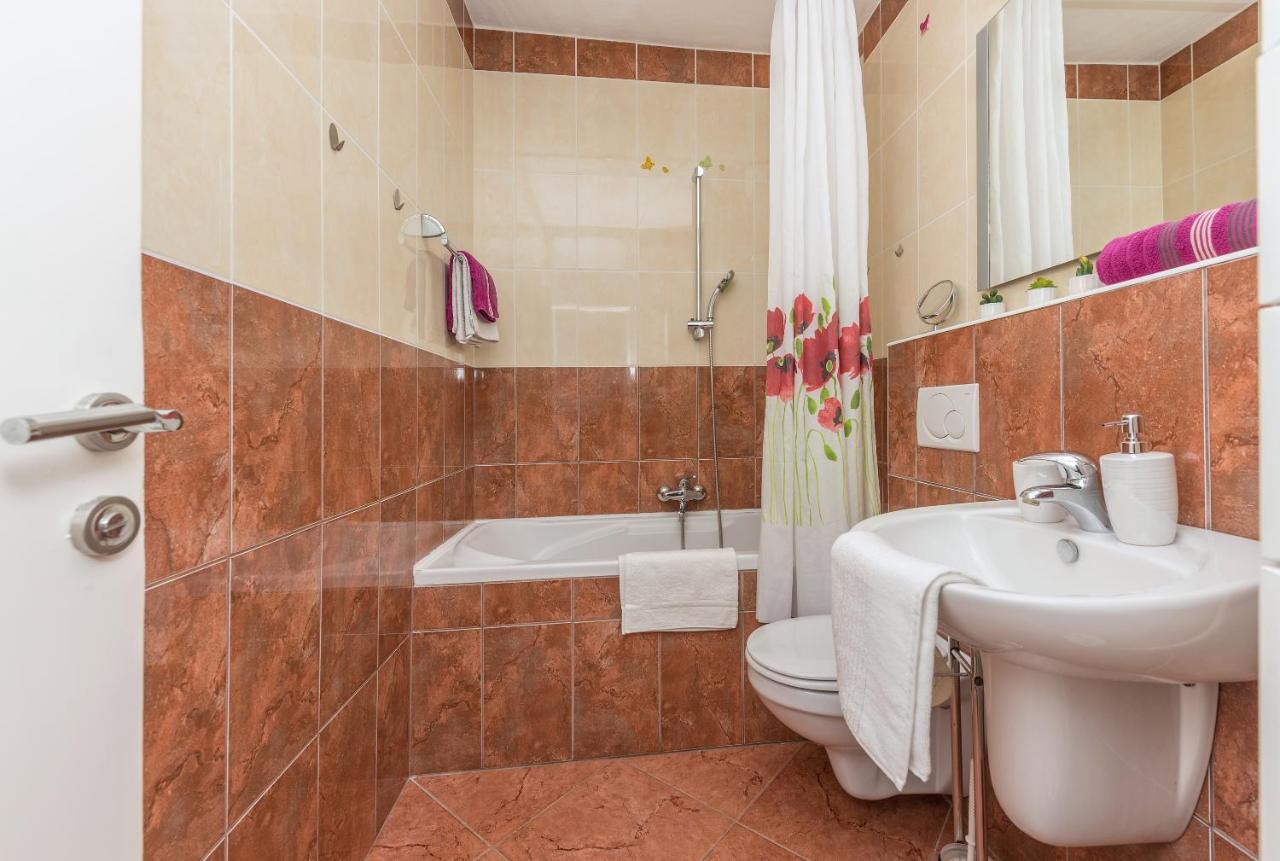 Apartman Centar Glavas マカルスカ エクステリア 写真