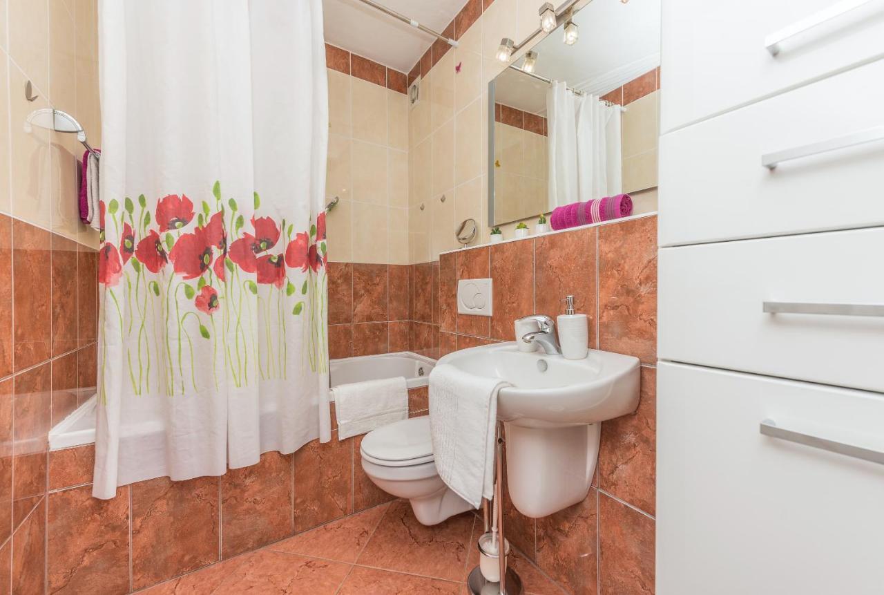 Apartman Centar Glavas マカルスカ エクステリア 写真